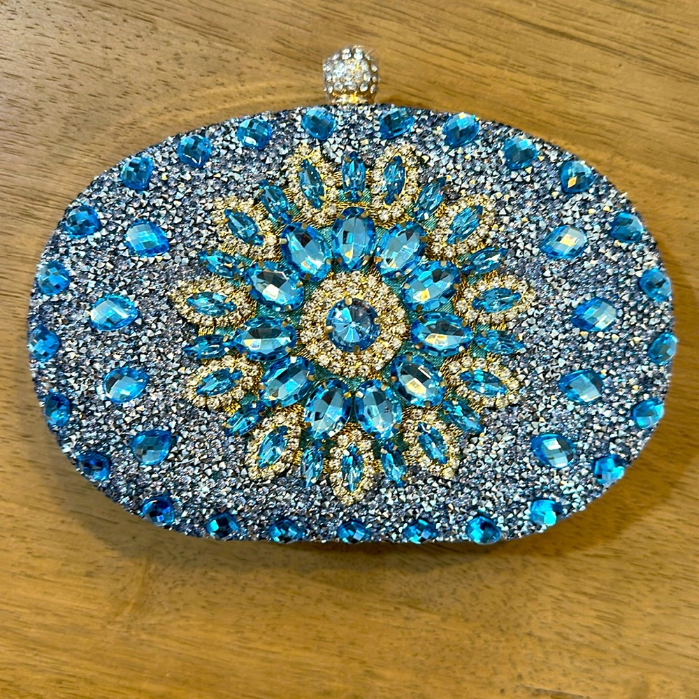 NWT Ramla Clutch